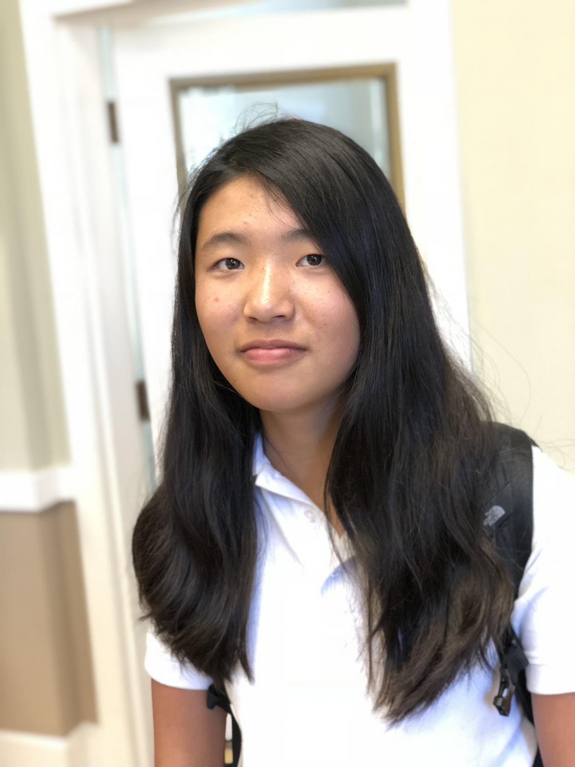 Freshmen Volunteer To Give Up Social Media For App free Challenge The
