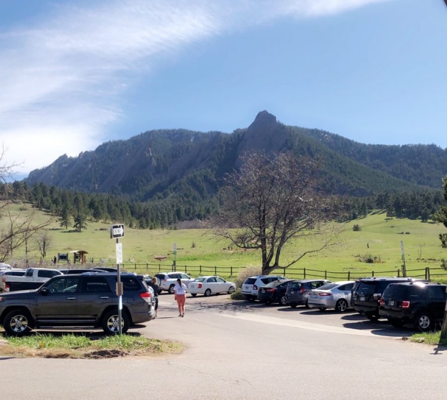 Chautauqua Park is located in Boulder, Colorado and is a huge tourist attraction to many who want a nice view of the Flatirons. 