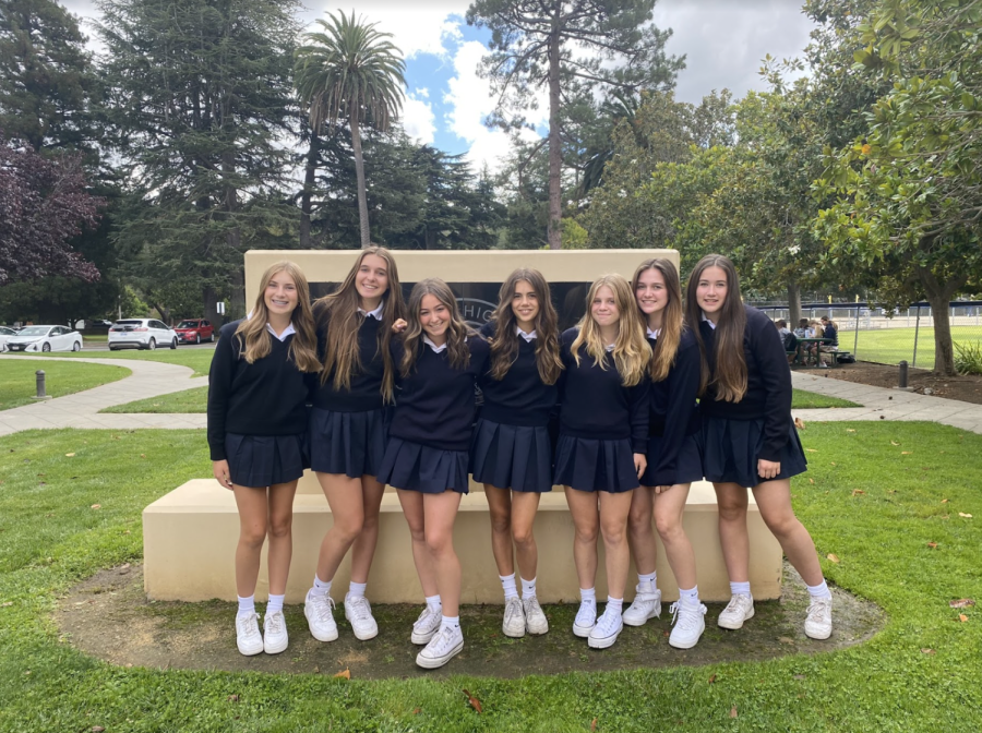On Friday, September 16, the Sharks elected Brooke True, Lizzie Johnson, Tali Cuneo, Nelly Hickson, Emma Downing, Kate McClenahan and Alex Davidow to serve on their class council.