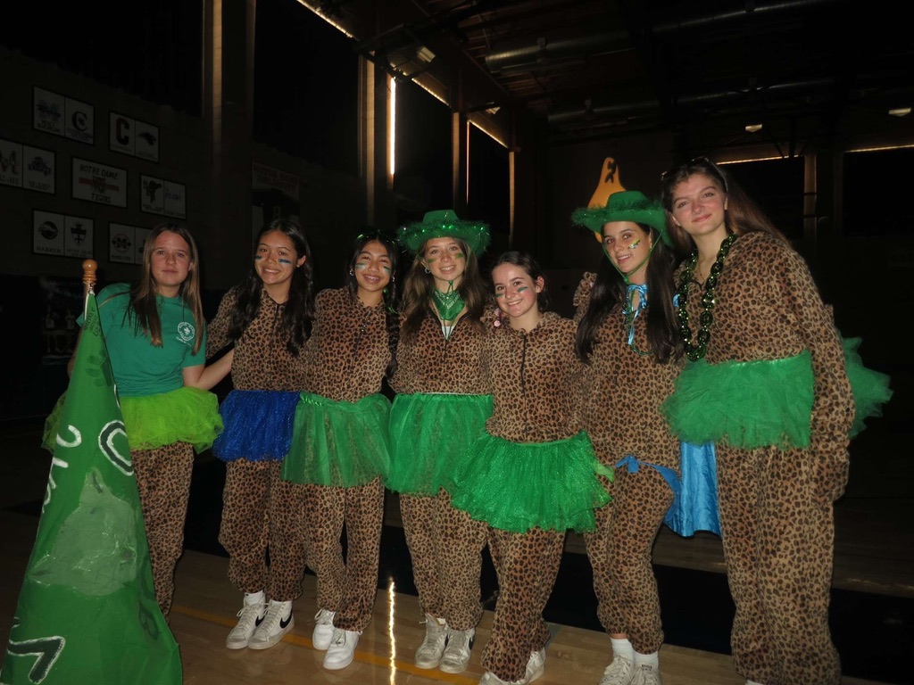 Pictured in the middle is Elizabeth Broduer. She is currently on the freshman student council as secretary and is taking the same position next year. 