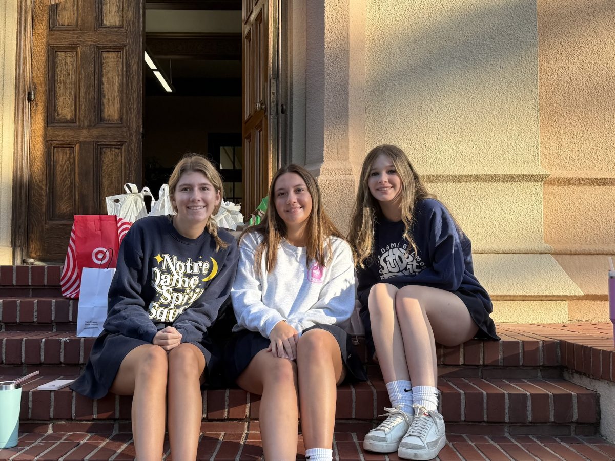 NDB students helping with ALAS service drive.