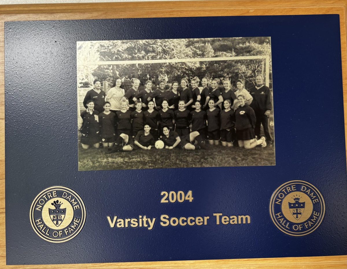 The 2004 varsity soccer team in the Hall of Fame featuring Michelle Ancelj Lombardi.